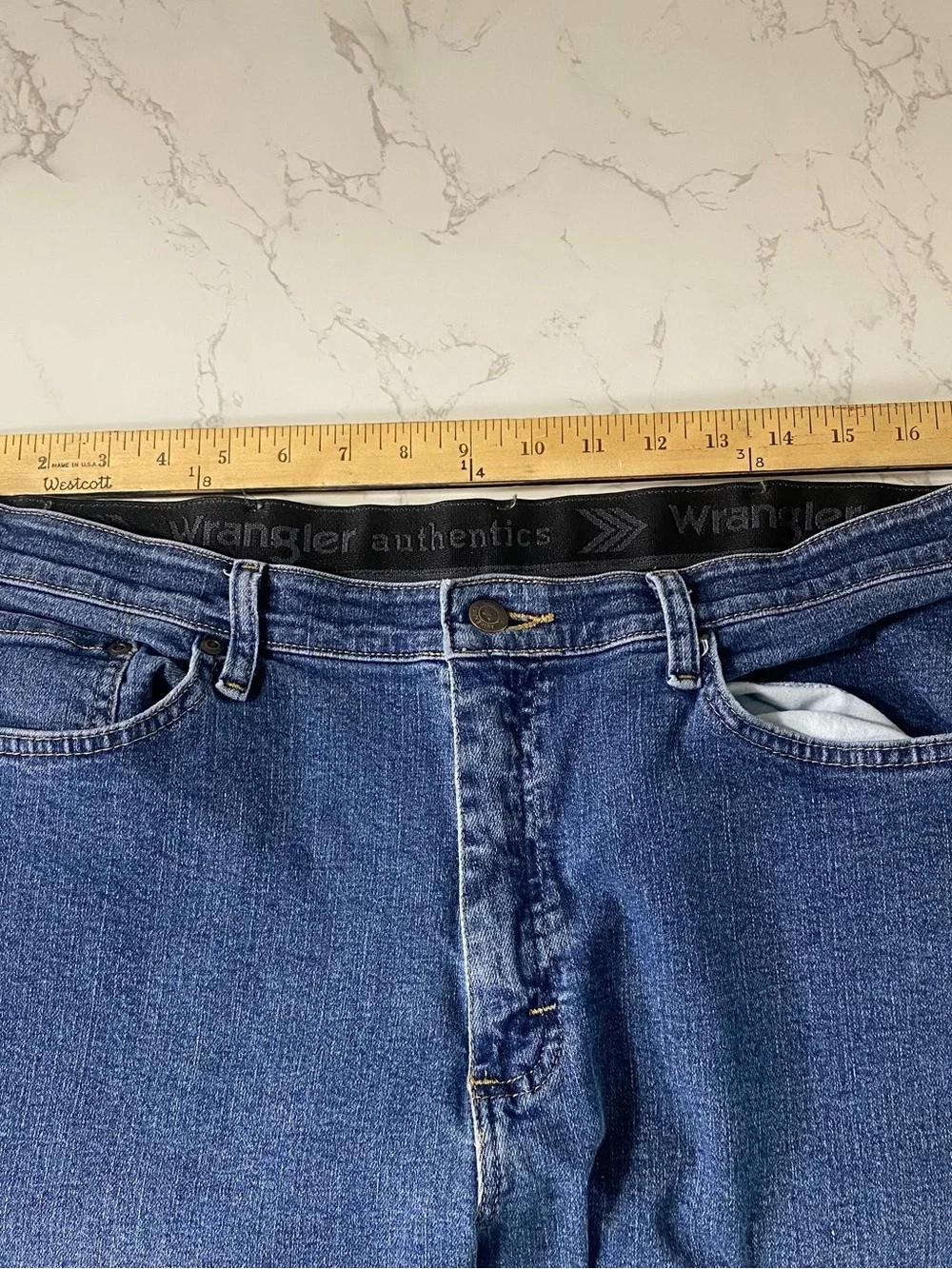 Wrangler Men's Straight Jeans in Blue Denim 36x29 Comfort Flex Waist